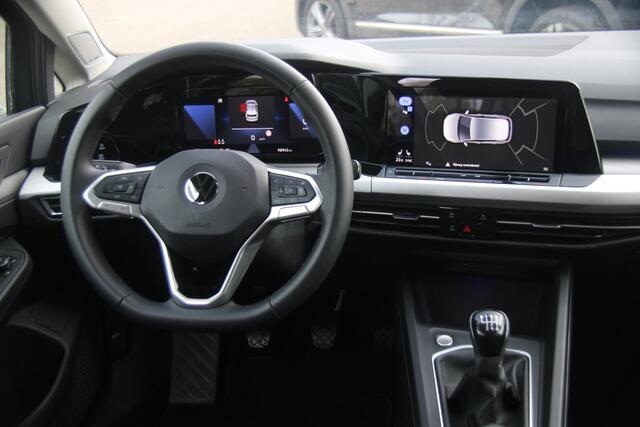 Volkswagen GOLF 1.5 TSI Life Business | Harman/Kardon | Org. NL | Memory Seats |