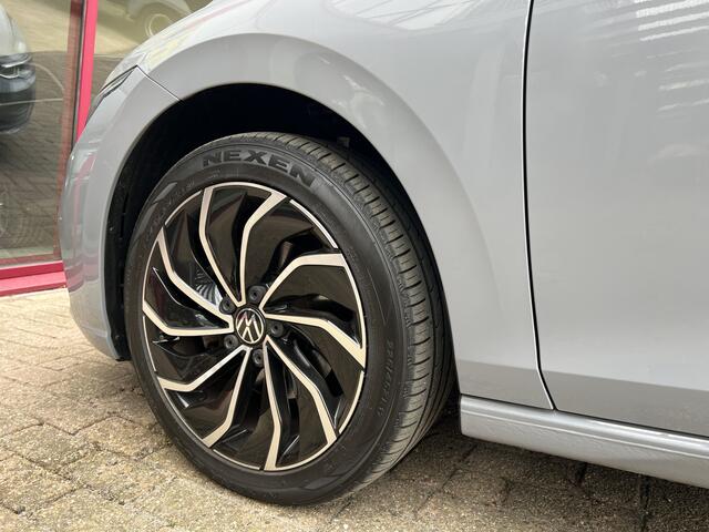Volkswagen GOLF 1.5 TSI Life | ACC | PDC | IQ-light | Memory | Stoelverw./massage | Getint glas |