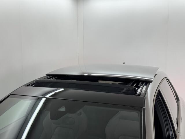 Volkswagen GOLF 1.4 eHybrid GTE 245PK | Pano | ACC | Winterpakket