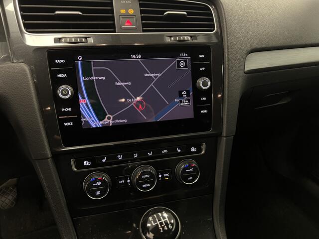 Volkswagen GOLF Variant 1.0 TSI 110PK Comfortline / NAVI / STOELVERW. / CRUISE.C. / PDC /