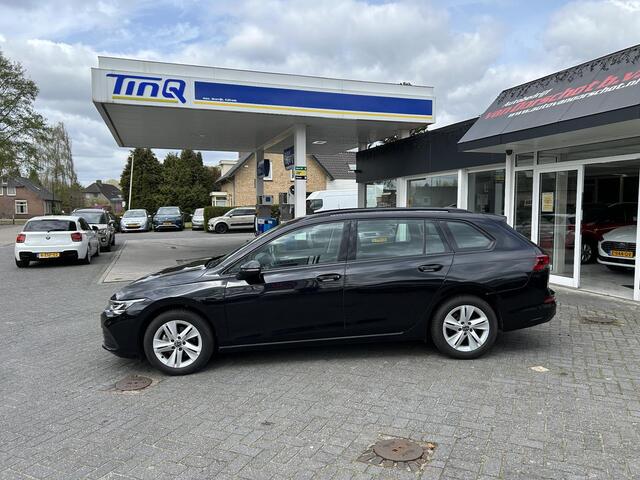 Volkswagen GOLF Variant 1.0 TSI Life