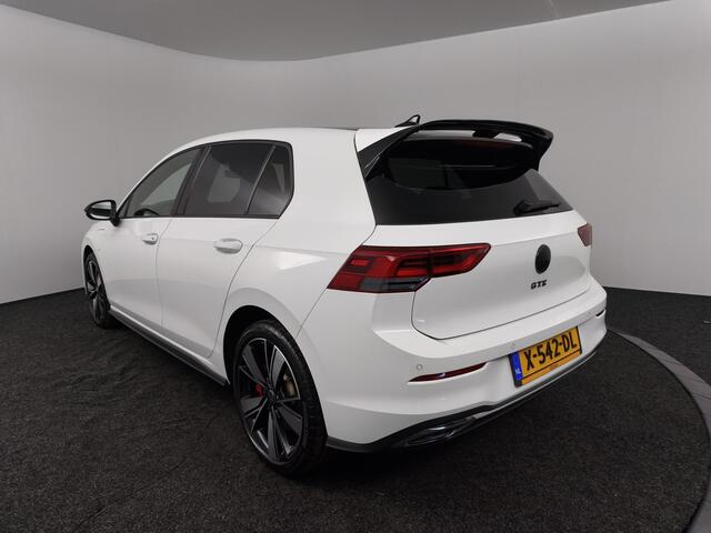 Volkswagen GOLF 1.4 eHybrid GTE | Navigatie | Camera | Virtual cockpit |