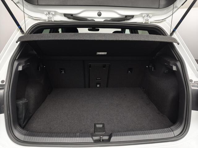 Volkswagen GOLF 1.4 eHybrid GTE | Navigatie | Camera | Virtual cockpit |