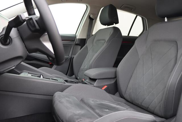 Volkswagen GOLF 1.4 eHybrid Style 204pk DSG6 | IQ.Light | Memory | Stoel- en Stuurverwarming