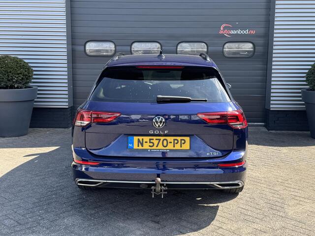 Volkswagen GOLF Variant 1.5 eTSI R-Line | Navigatie | Camera | DAB | Trekhaak |