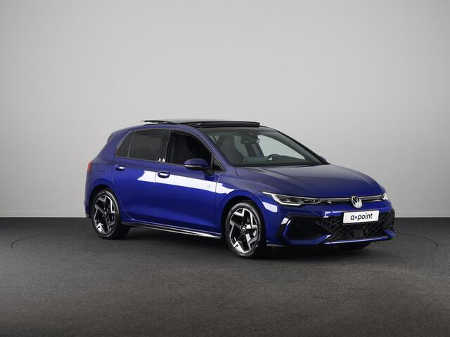 Volkswagen GOLF 1.5 eTSI R-Line Edition 150 pk Automaat (DSG) | Verlengde garantie | Navigatie via App | Panoramadak | Parkeersensoren | Achteruitrijcamera | Stoelverwarming |