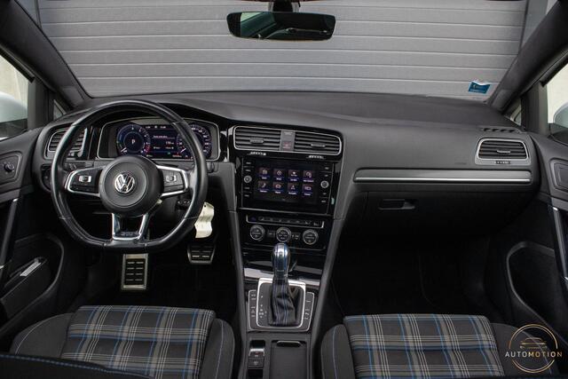 Volkswagen GOLF 1.4 TSI PHEV GTE PANO STOELVERWARMING CAMERA
