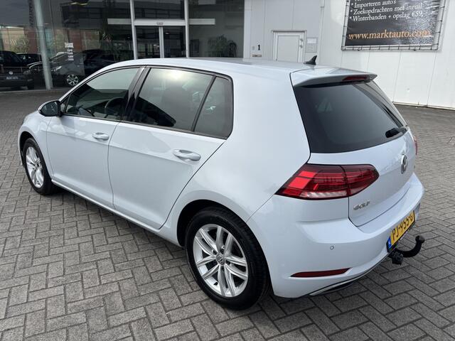 Volkswagen GOLF 1.0 TSI Comfortline Navi Bluetooth Trekhaak Parkeersensoren