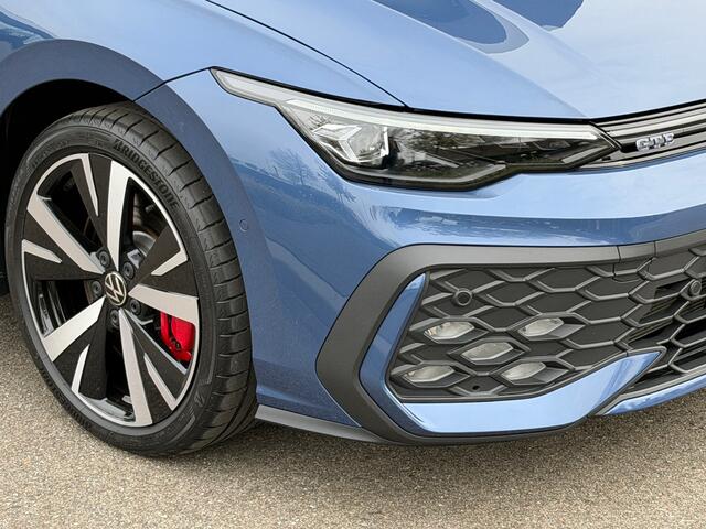 Volkswagen GOLF 1.5 eHybrid GTE 272pk | Black Style | Trekhaak | IQ light | Camera | Head-up | Rijklaar incl. garantie