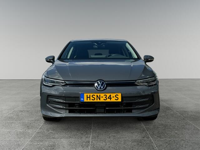 Volkswagen GOLF 1.5 204pk eHybrid Life Edition Achteruitrijcamera 'Rear View' | Voorstoelen verwarmbaar | Parkeersensoren voor en achter