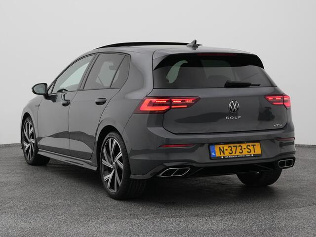 Volkswagen GOLF 1.5 eTSI R-Line Business+ | PANO | CAMERA | ADAPTIVE | H&K | STOEL- EN STUURVERW.
