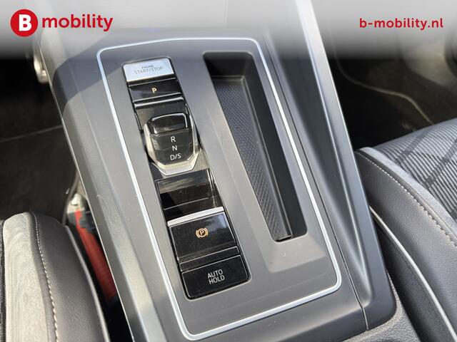 Volkswagen GOLF 1.5 eTSI R-Line Panoramadak Achteruitrijcamera | Q LED | DAB Audio | Stoel/Stuurwielverwarming