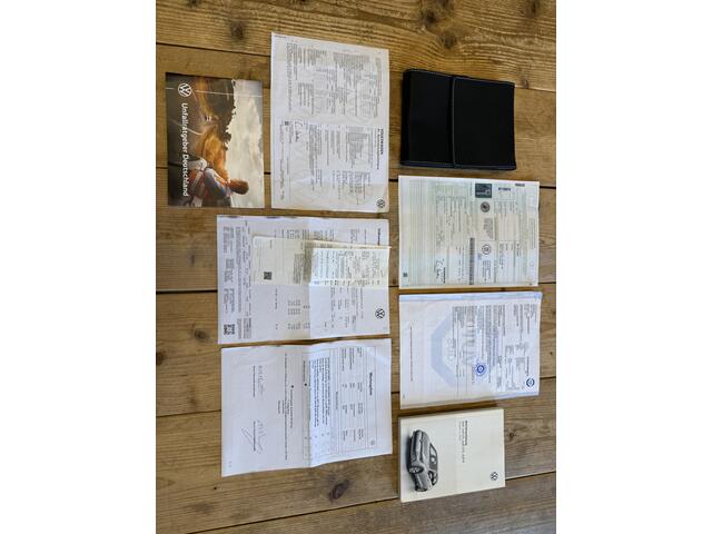 Volkswagen GOLF 8 GTI Clubsport 2.0 TSI 300pk DSG / Aut. IQ Light Harman Kardon Panoramadak 19" 71dkm!!