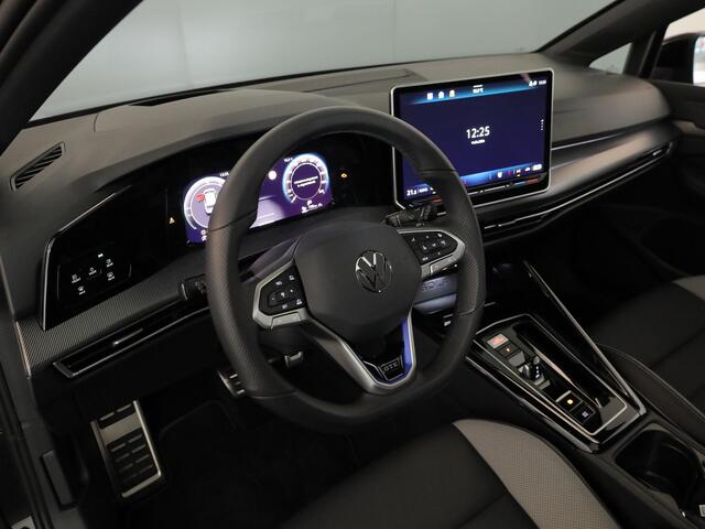 Volkswagen GOLF 1.5 eHybrid GTE 272 pk Automaat (DSG) | Verlengde garantie | Navigatie | Panoramadak | Trekhaak (wegklapbaar) | Parkeersensoren (Park assist) | Achteruitrijcamera | Lederen bekleding | Stoelverwarming/ventilatie |