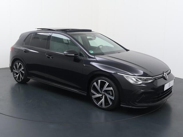 Volkswagen GOLF 1.5 eTSI R-Line Business+ | 150 PK | Automaat | Panoramadak | Adaptive cruise control | Achteruitrijcamera | R-Line |