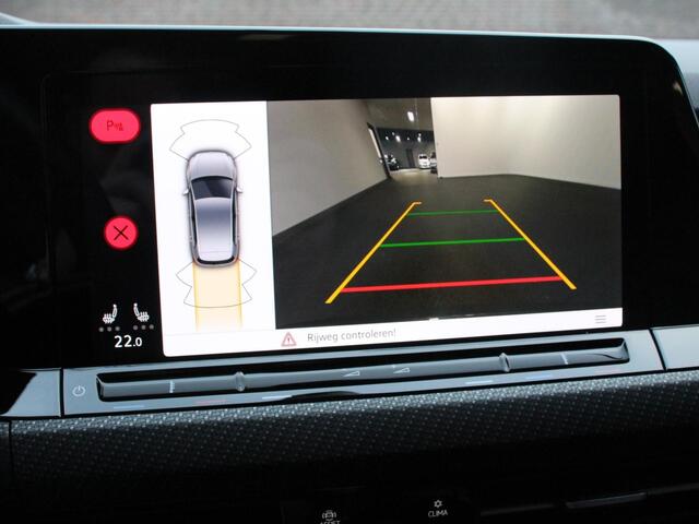 Volkswagen GOLF 1.5 eTSI 150pk DSG R-Line Panorama dak Navigatie Apple Carplay/Android Auto Climate Control Camera Dab Extra Getint Glas Adaptive Cruise Control Virtual Cockpit Lichtmetalen Velgen