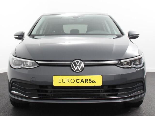 Volkswagen GOLF 1.5 eTSI 150pk DSG Style Navigatie DAB Camera Lane Assist LED Adaptive Cruise Control Keyless Go Stoelverwarming Lichtmetalen Velgen