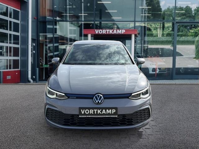 Volkswagen GOLF 1.4 TSI GTE CAMERA/ACC/HEAD-UPDIS/STOEL+STUURVERW/NAVI/CARPLAY