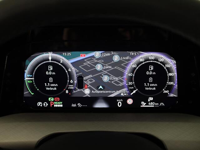 Volkswagen GOLF 1.5 eHybrid Life Edition | Achteruitrijcamera | Navigatie | Carplay & Android Auto |