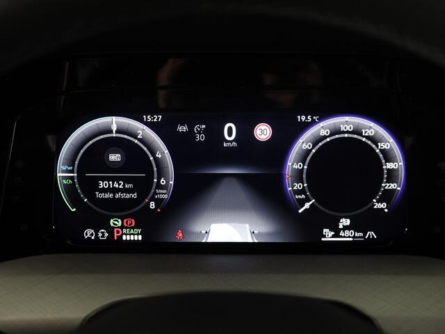 Volkswagen GOLF 1.5 eHybrid Life Edition | Achteruitrijcamera | Navigatie | Carplay & Android Auto |