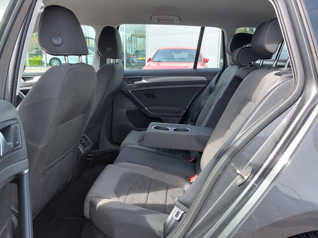 Volkswagen GOLF Variant 1.5 TSI 131pk Comfortline Executive | Origineel NL | Navi | Apple Carplay+Android Auto | Clima | Adap.Cruise | Ergo-Stoel+Stoelverwarming | Pdc V+A | Licht+Regensensor | 15''lm | Trekhaak