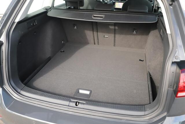 Volkswagen GOLF Variant 1.0 TSI Comfortline Business Navigatie Achteruitrijcamera Carplay Android Ergonomic Stoel Stoelverwarming