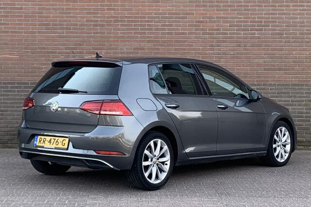 Volkswagen GOLF 1.6 TDI DSG Comfortline Business, Origineel NL, Carplay, Adaptive Cruise, Stoelverwarming, PDC, Navigatie, Massage.