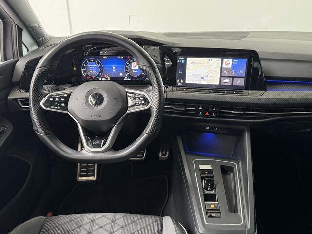 Volkswagen GOLF 1.5 eTSI R-Line Business | Stoelverwarming | Navigatie | Achteruitrijcamera | Adaptive Cruise Control |