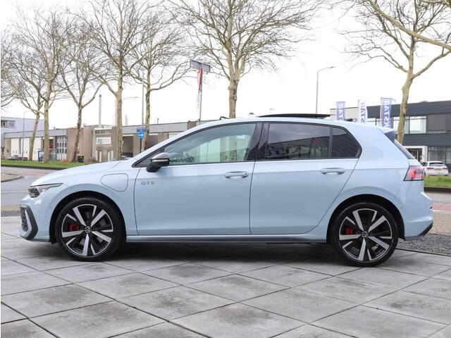 Volkswagen GOLF GTE 1.5 eHybrid 272PK | Full Options | Panodak | Leer | 360° | Stoel Ventilatie | Head-up | Keyless | Camera | Memory | IQ Light | Stoel&Stuurverwarming | 18"Inch |