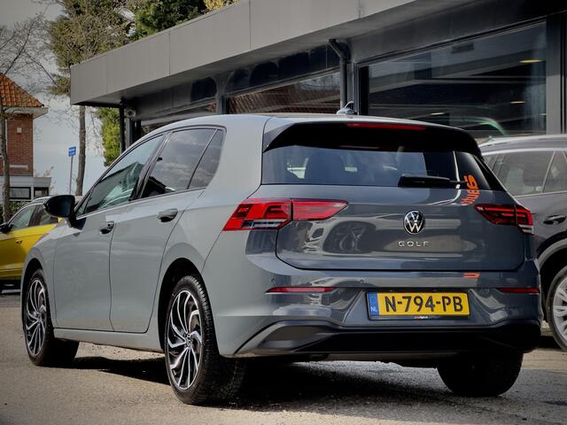 Volkswagen GOLF 1.5 TSI R-LINE NAVI DIGI-DASH APPLE-CARPLAY LED LMV PDC