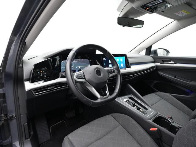 Volkswagen GOLF 1.5 eTSI 130 pk DSG Life | Achteruitrijcamera | Adaptive Cruise | Navigatie