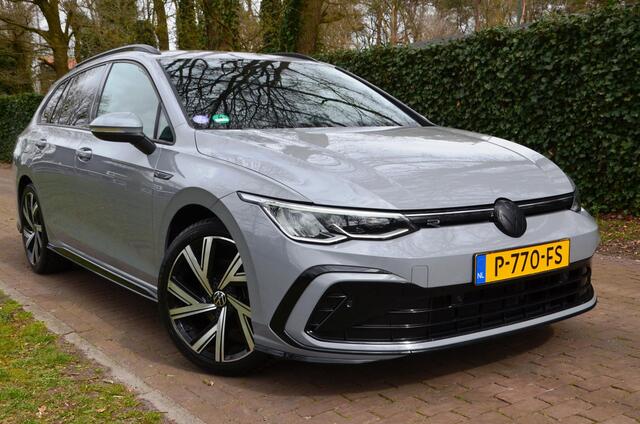 Volkswagen GOLF Variant 1.5 TSI R-Line Navi/Led/Pdc/Ecc/Stoel & stuurverwarming/Virtual Cockpit/Achteruitrijcamera/Cr-Control adaptief/Trekhaak uitklapbaar/18-Inch Lmv