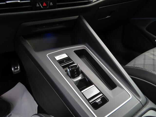 Volkswagen GOLF 1.5 eTSI R-Line Business 1e Eigenaar Airco ACC-Cruise Control CarPlay Panoramadak