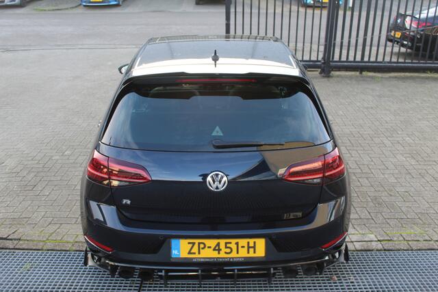 Volkswagen GOLF 2.0 TSI 4Motion R Performance Akrapovic/Panoramadak/Navigatie/Achteruitrijcamera/Dynaudio/Stoelverwarming/Lederen bekleding/Keyless/Adaptive cruisecontrol/Led koplampen