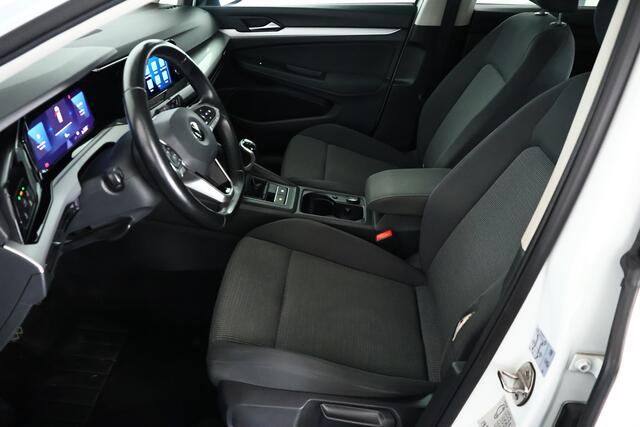 Volkswagen GOLF 1.0 TSI Style / LED / CarPlay / 17 inch