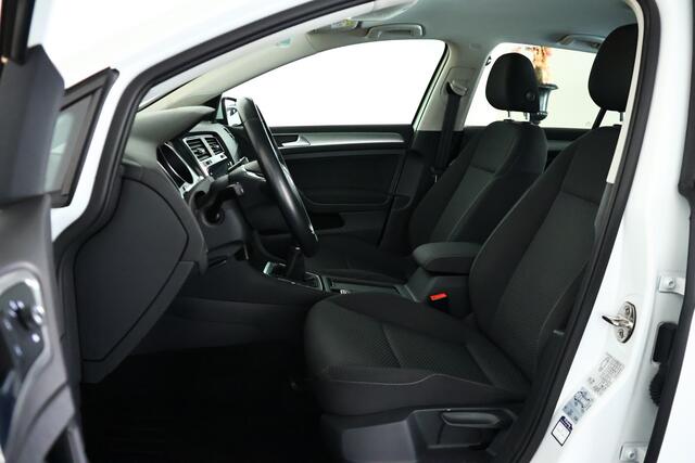 Volkswagen GOLF 1.0 TSI Trendline / Airco / Bluetooth