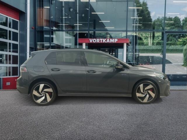 Volkswagen GOLF 1.5 TSI GTE 272PK TREKHAAK/PANO-DAK/CAMERA/ACC/IQ/LEDER/MEM/STOEL+STUURVERW