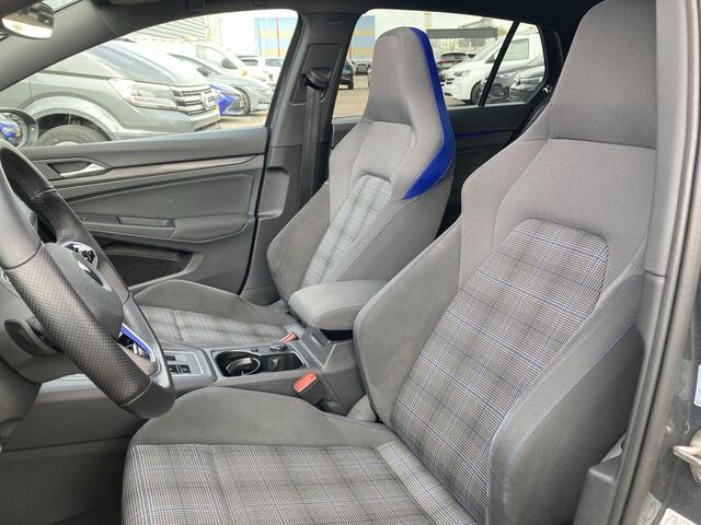 Volkswagen GOLF 1.4 eHybrid 180kW/245PK DSG GTE · Panoramadak · Apple/Android Car Play · Navigatie · Stoelverwarming ·