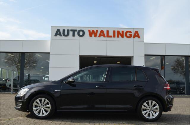 Volkswagen GOLF 1.0 TSI Connected Series Camera | Carplay | Navigatie | Nl Auto! 1é eigenaar. Sport Stoelen | Sportonderstel |