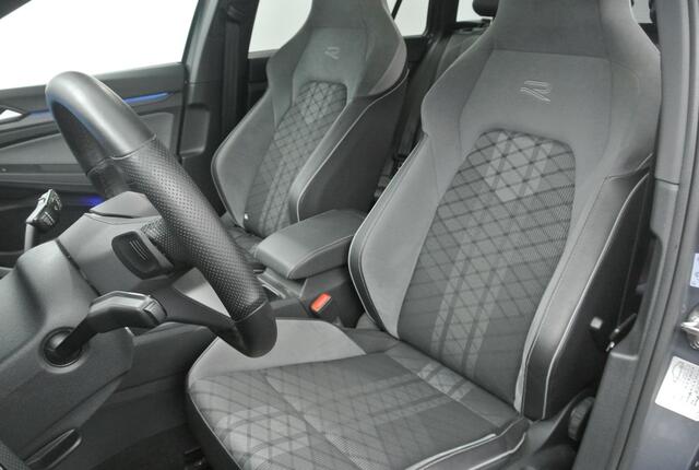 Volkswagen GOLF Variant 1.5 eTSI 150pk DSG R-Line | Harman/Kardon | Panoramadak | Trekhaak |