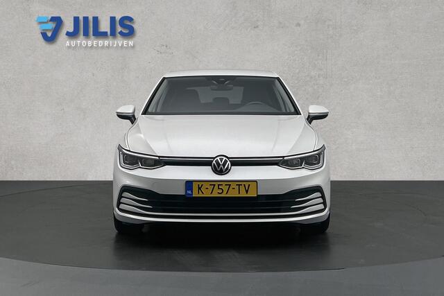 Volkswagen GOLF 1.5 TSI Life Business | Trekhaak | LED | Adaptieve cruise control | Camera