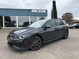 volkswagen-golf-2.0-tsi-gti-clubspo
