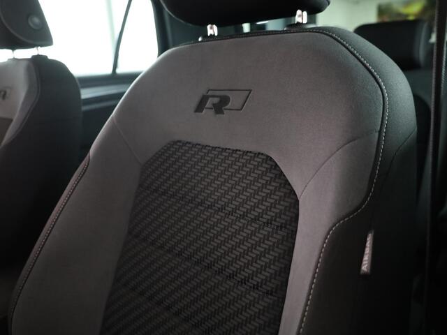 Volkswagen GOLF 1.5 TSI Highline Business R 150 PK | Automaat (DSG) | Navigatie | Camera | Digitaal dashboard