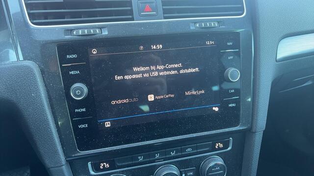 Volkswagen GOLF 1.0 TSI Comfortline AUTOMAAT / CARPLAY / NAVI / CLIMA / PDC / BLUETOOTH / ACC / DAB+ / NL-AUTO