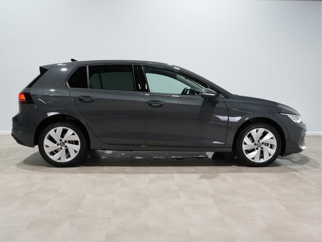 Volkswagen GOLF 1.5 eHybrid 204pk Life Edition Camera Navigatie 17"velgen Android/Carplay Acc 110