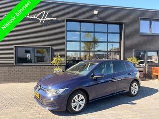 volkswagen-golf-1.0-tsi-life-led!-n