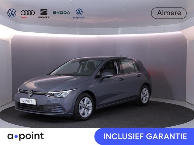Volkswagen GOLF 1.0 TSI Life 110PK | Sfeerverlichting | Clima | Parkeersensoren | Lichtmetaal |