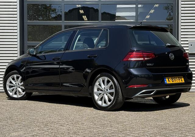 Volkswagen GOLF 1.4 TSI Highline Business R l Stoelmassage l Cruise l PDC l Carplay l LED