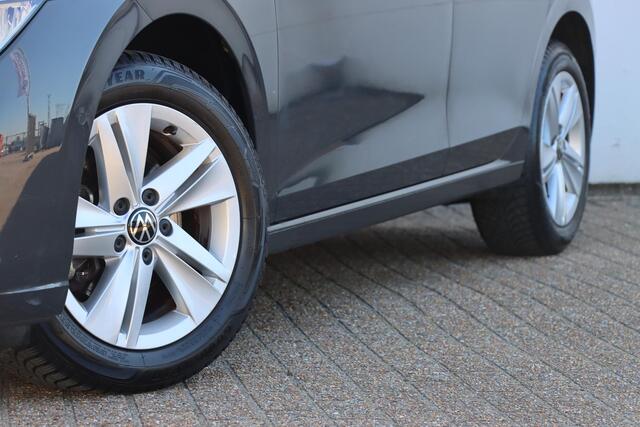 Volkswagen GOLF 1.0 eTSI Life 110pk | Carplay | Adaptive