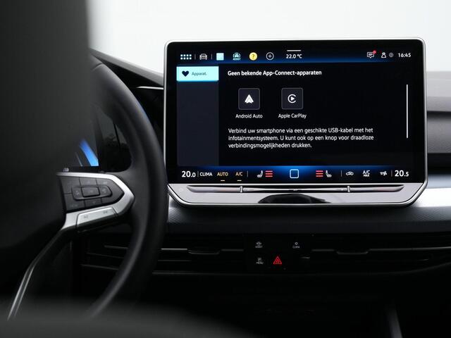 Volkswagen GOLF Variant 1.5 eTSI 150 pk Life Goal Edition | Trekhaak | Stuur-/stoelverwarming | Achteruitrijcamera | Adaptive Cruise | Navigatie